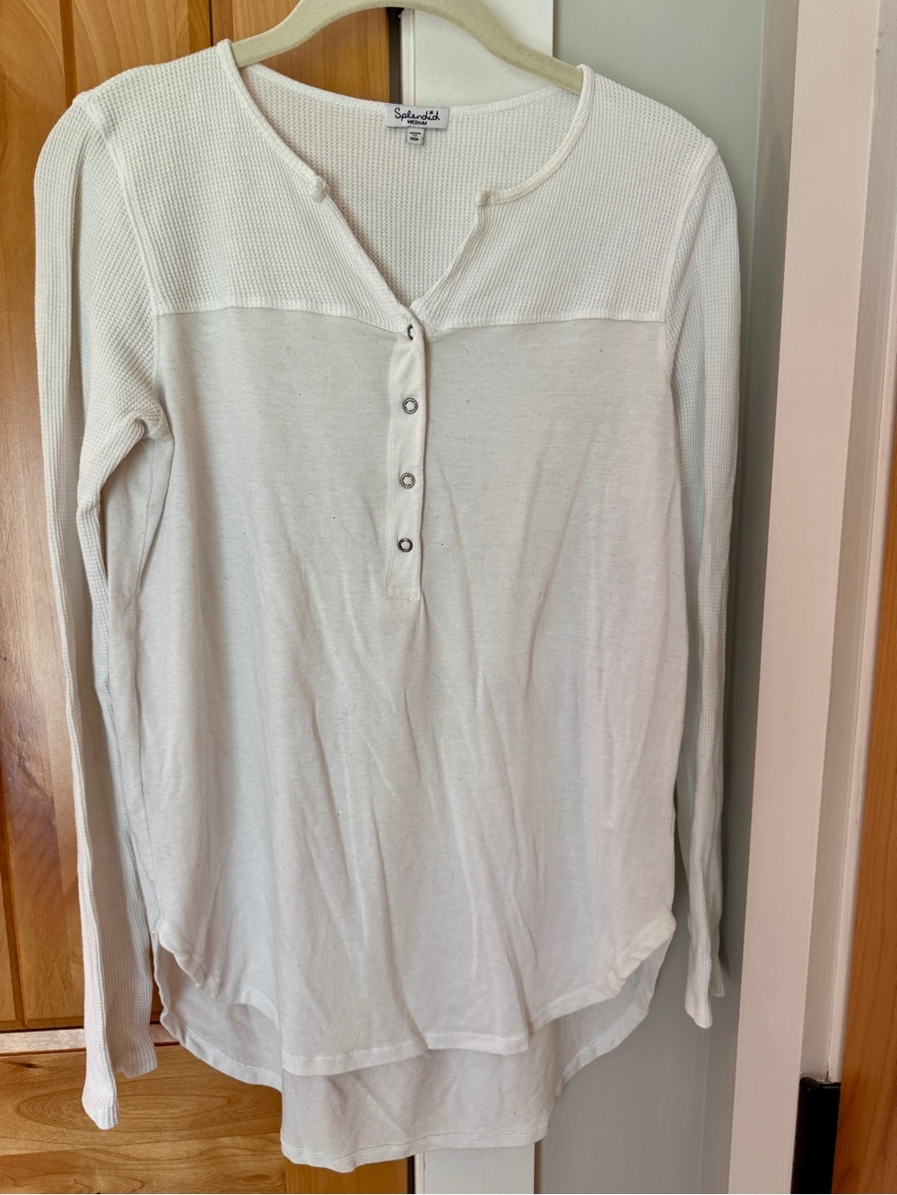 Splendid Long Sleeve Lightweight Thermal Henley Tunic Top